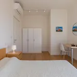Guesthost - Hills View - Stunning Attic With Terrace דירה